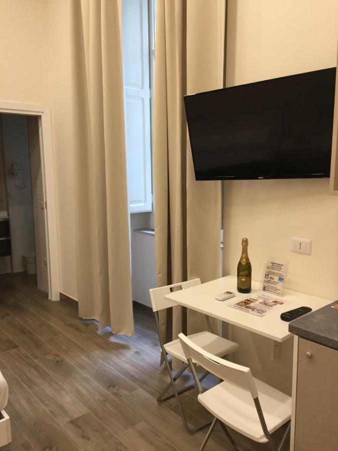Garibaldi Station 2Punto0 Bed & Breakfast Napoli Bagian luar foto