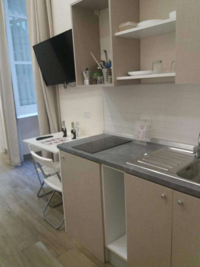 Garibaldi Station 2Punto0 Bed & Breakfast Napoli Bagian luar foto